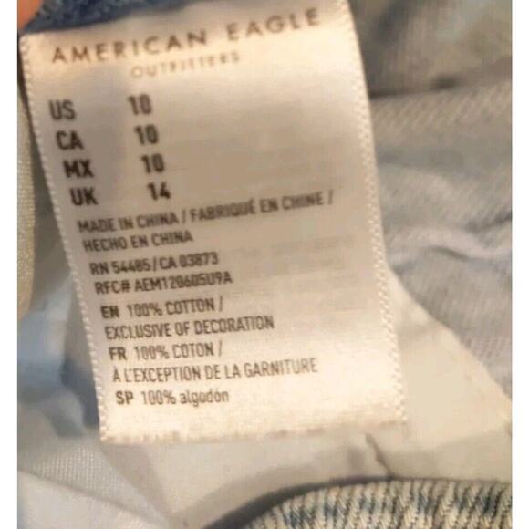 American Eagle 80s Size 10 Mom Short Belted Paperbag Button Fly Light Wash Denim - Picture 4 of 4